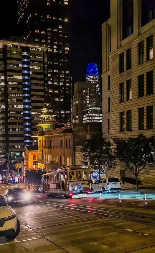 California Street Cable Car.